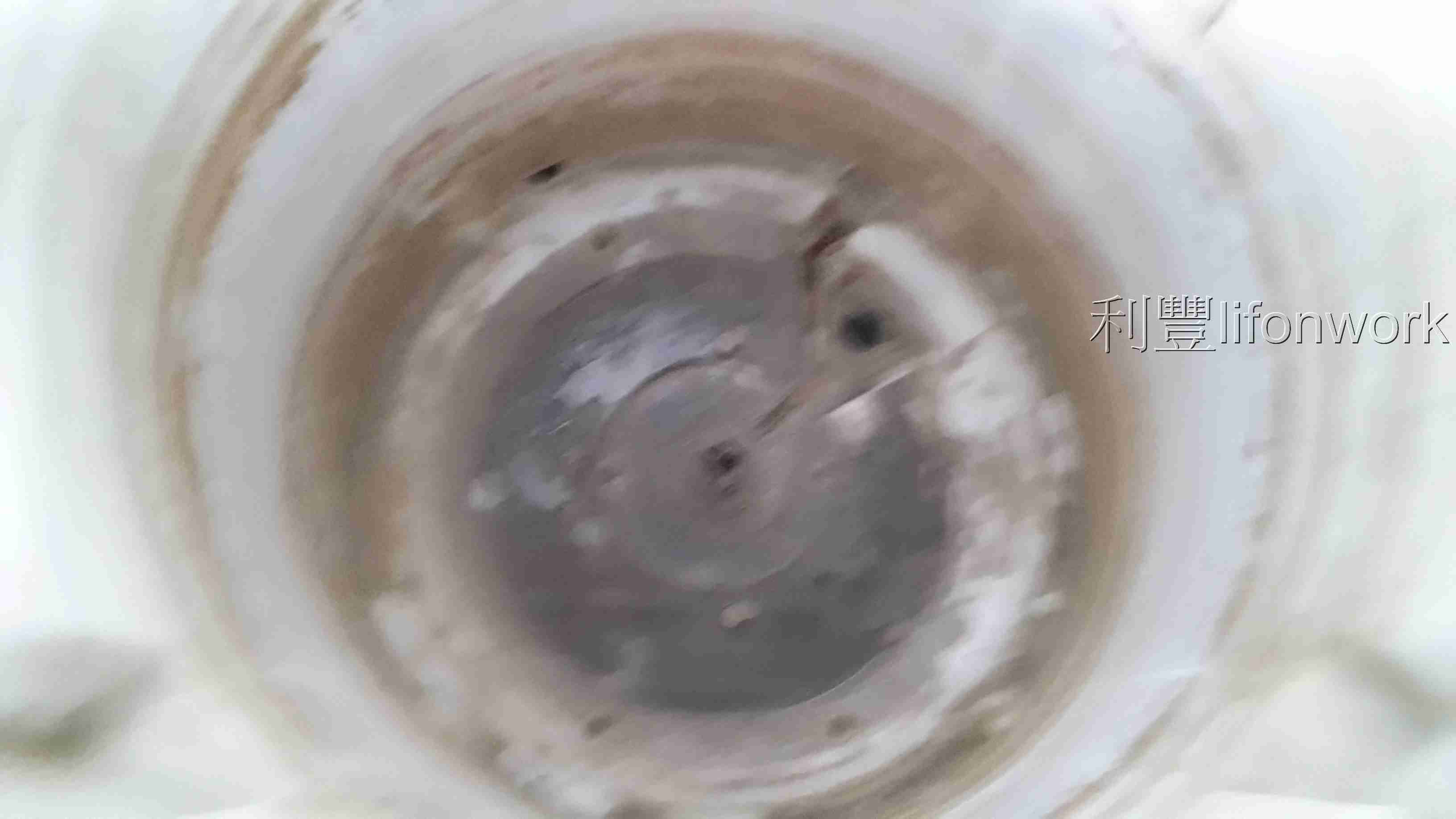 大高雄直立洗衣機清潔