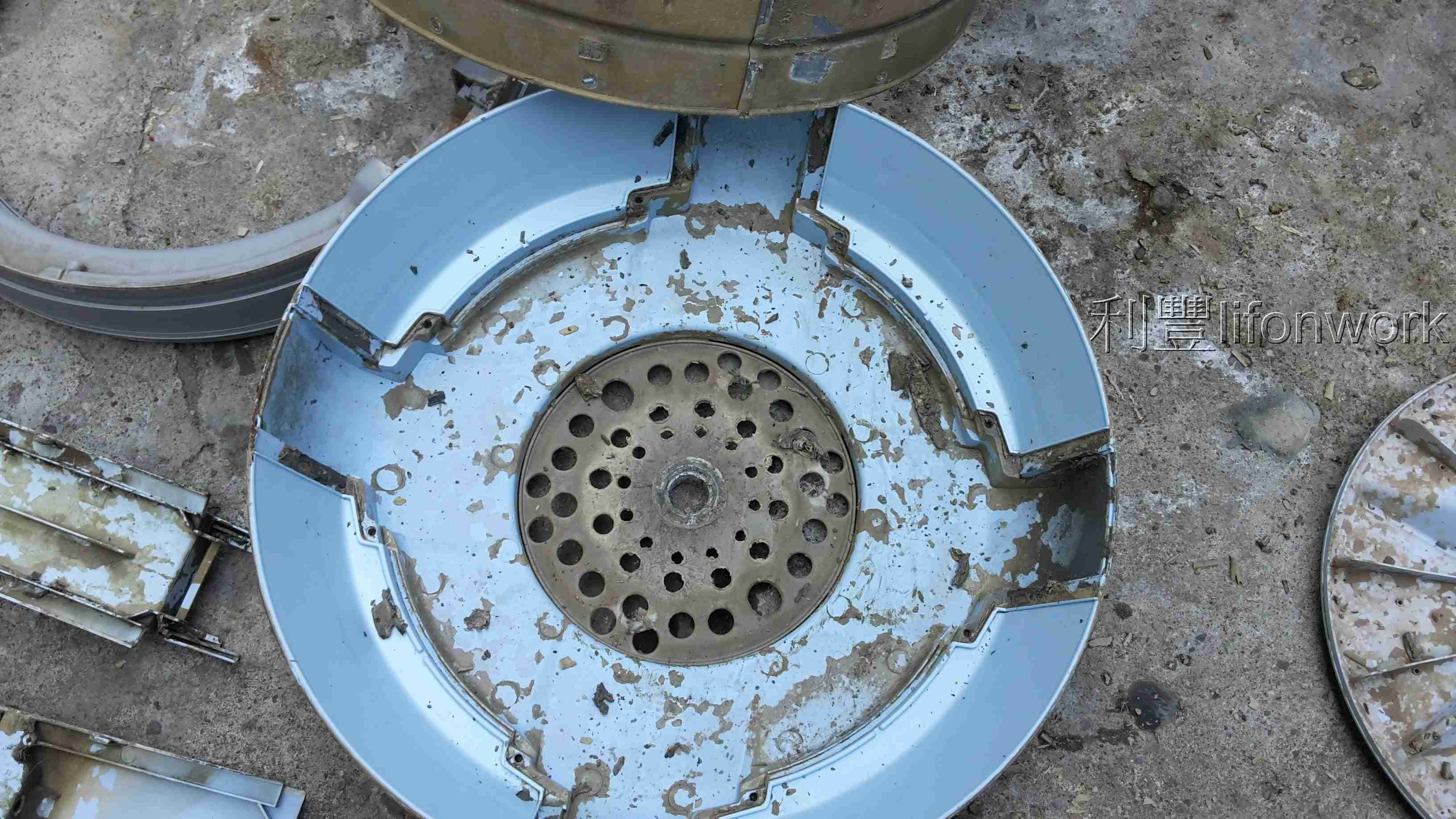 大高雄直立式洗衣機清洗